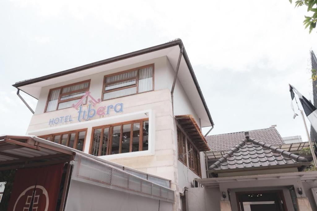 Hotel Tibera Taman Cibeunying Bandung Zewnętrze zdjęcie